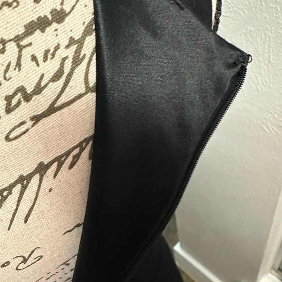 White House Black Market Elegant Black Sleeveless Dress - Picture 6 of 7